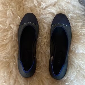 Retired Rothy’s “The Square” size 9.5